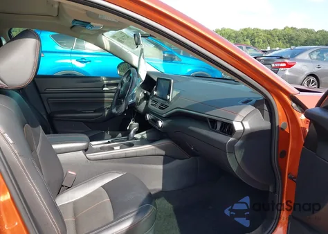 2019 Nissan Altima 2.5 Sr z USA, uszkodzony, nr VIN 1N4BL4CV1KC167277